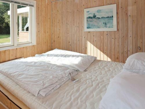 Holiday Home T�tmosen