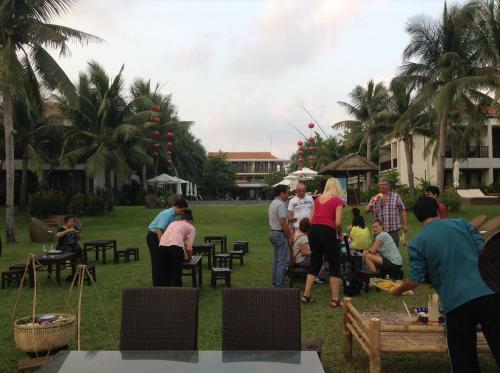 Hotel Vinh Hung Emerald Resort