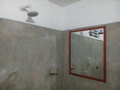 Lake House Homestay