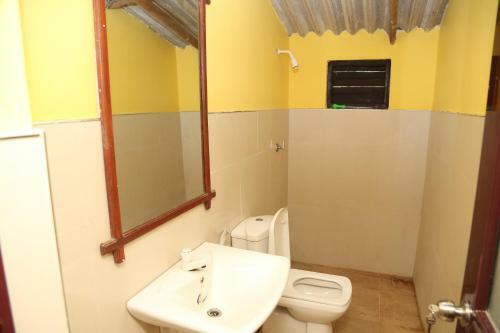 Hostal Dinora Holiday Bungalow