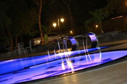 Hotel The Grand Leisure Village