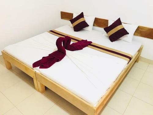 Hotel Treasure House Tourist Rest
