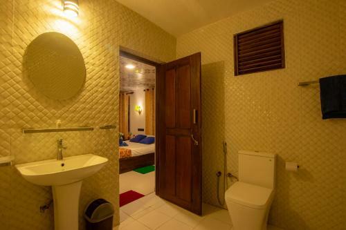 Hotel Water Edge Arugambay