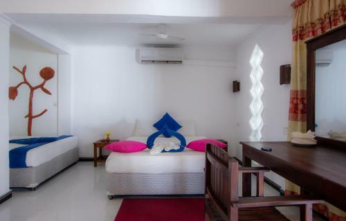 Hotel Water Edge Arugambay