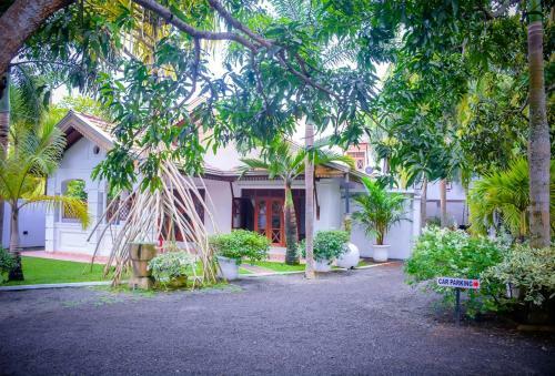 Albergue Tamarind Moon