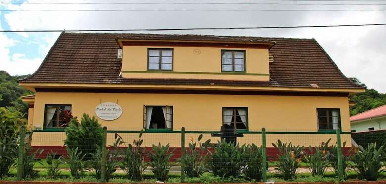 Hotel Pousada Portal Do Vigolo