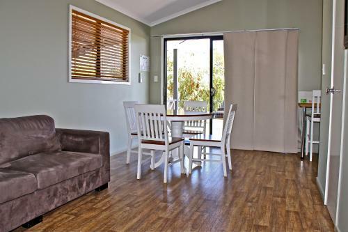 Barcaldine Country Motor Inn