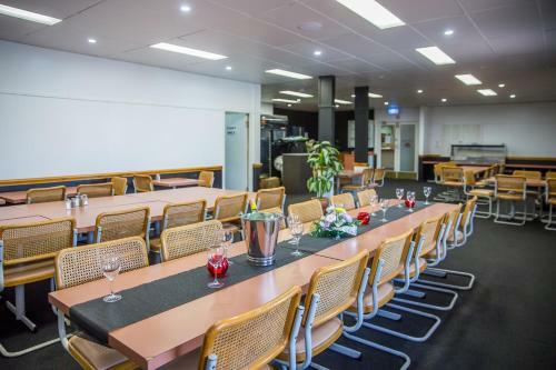 The Australian Hotel Murgon