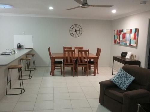 Banksia And Acacia Apartments