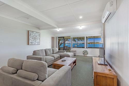 Apartamento Sunset Beach House - Soldiers Point Sleeps 9