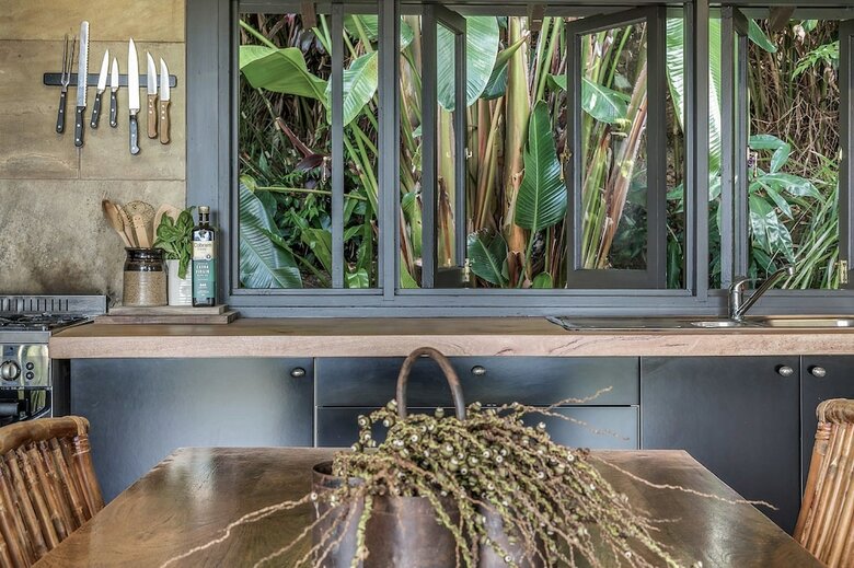A Perfect Stay - Eastern Rise Studio