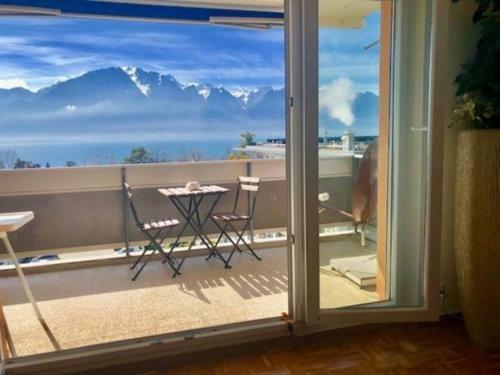 35 - Modern Apartment With Amazing View