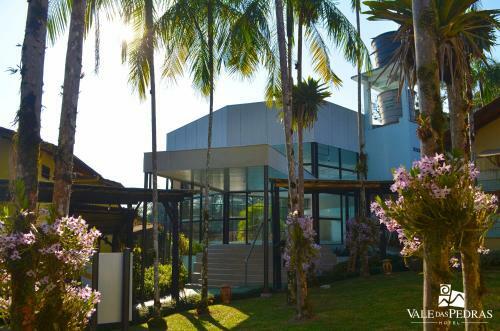 Hotel Vale Das Pedras