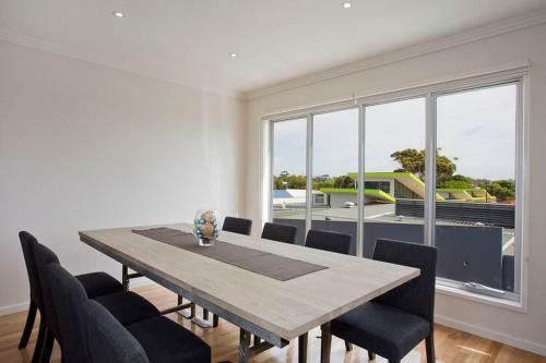 Whitewater Apartments, Australia