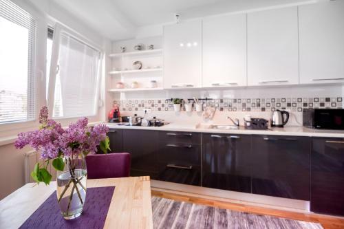 Intown Apartment Tuzla