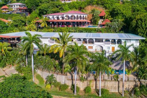 Villa Las Olas In Playa Ocotal