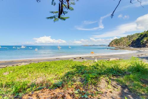 Villa Las Olas In Playa Ocotal