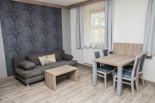 Hotel Wellness Penzion Medli?ky