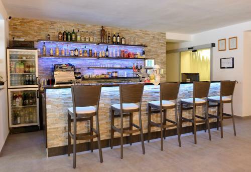 Hostal Ea Horsk� Hotel H�jenka
