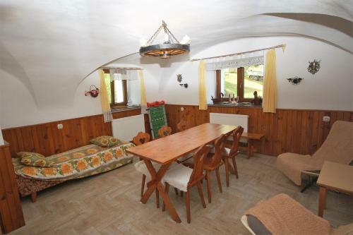 Holiday Home Stechovice/b�hmerwald 1527