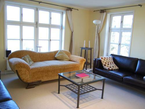 Luxurious Apartment With Trampoline In Satow