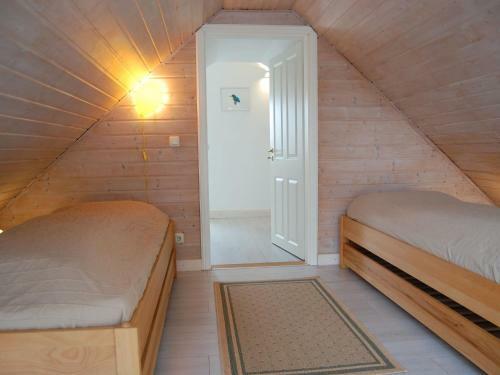 Luxurious Apartment With Trampoline In Satow