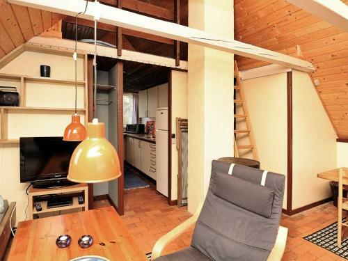 Two-bedroom Holiday Home In Ringk�bing 24