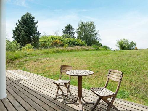 Three-bedroom Holiday Home In Knebel 19