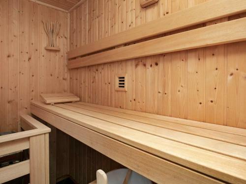 Holiday Home Lyngbyvej II