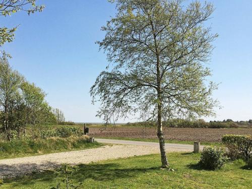 Five-bedroom Holiday Home In Oksb�l 3