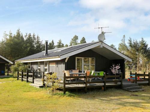 Two-bedroom Holiday Home In Oksb�l 7