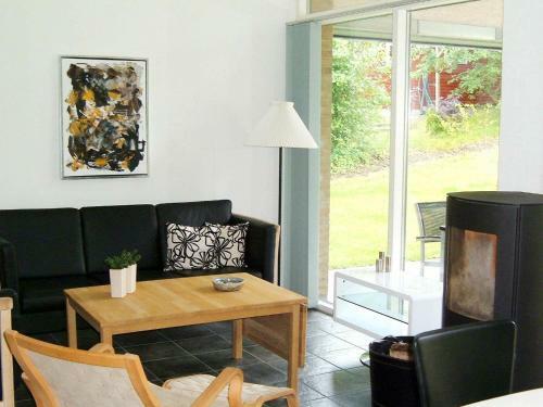 Three-bedroom Holiday Home In Struer 5