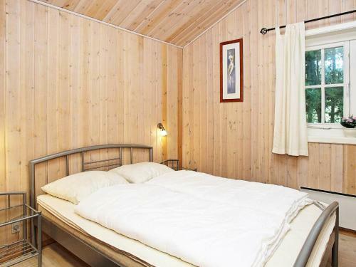 Holiday Home Tr�l�bervej II