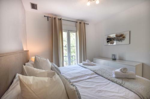 Apartamento Penthouse Balcones Del Lago Ist�n Marbella