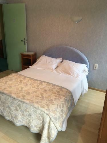 Hotel Le Grand H�te L de La Vall�e