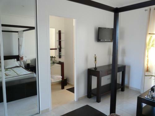 Hostal La Palmeraie Des Calanques