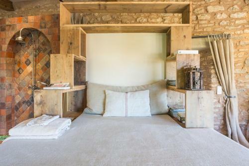 La Capelle-et-masmolene Villa Sleeps 6 Pool Wifi