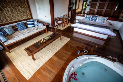 Hotel Sombra E �gua Fresca