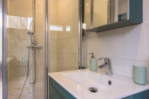 Apartamento La Garde Appartement Priv� Terrasse