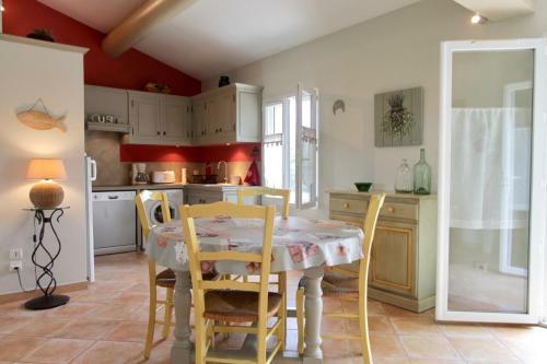 Villa Les Piboules - G�te