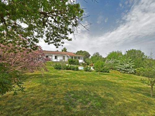Modern Villa In Malves-en-minervois With Private Pool