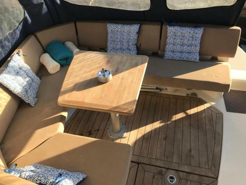 Yacht Experience Lemon Town