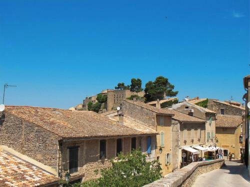 Holiday Home Le C�dre (Mbe101)