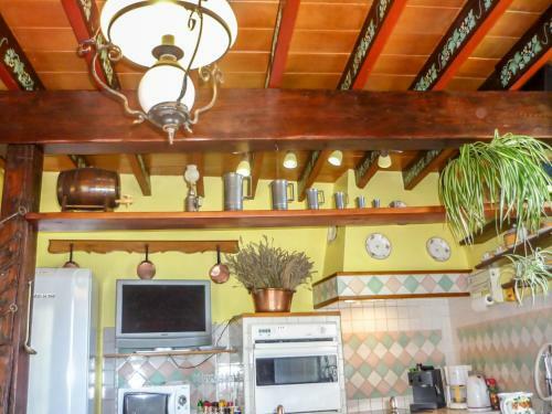 Holiday Home Le Ch�teau Mimet