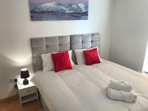 Apartamento Jo Cherrydown - Lovely City Centre Serviced Flat