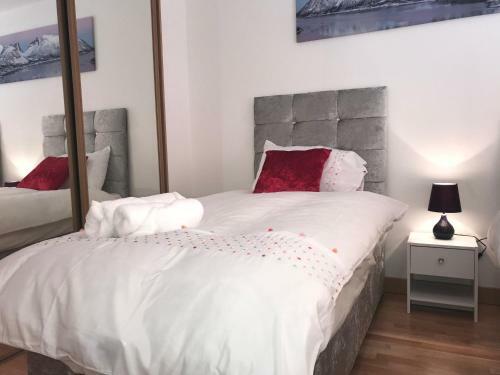 Apartamento Jo Cherrydown - Lovely City Centre Serviced Flat