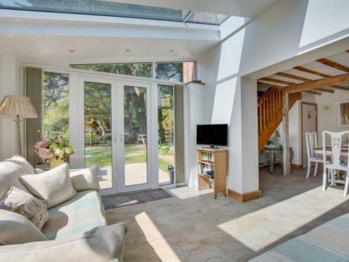 Holiday Home Dairy Cottage