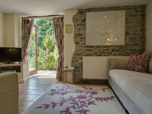 Honey House, Combebow, Lewdown