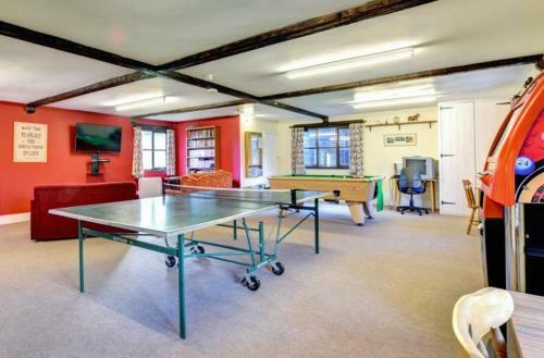 Jay Apartment At Cwmchwefru Cottages
