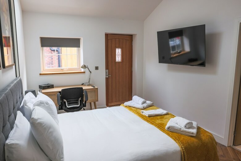 The Coach Hotel